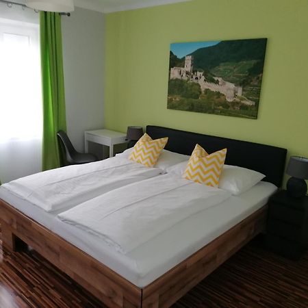 Gaestehaus Ruinenblick Bed and Breakfast Spitz an der Donau Εξωτερικό φωτογραφία