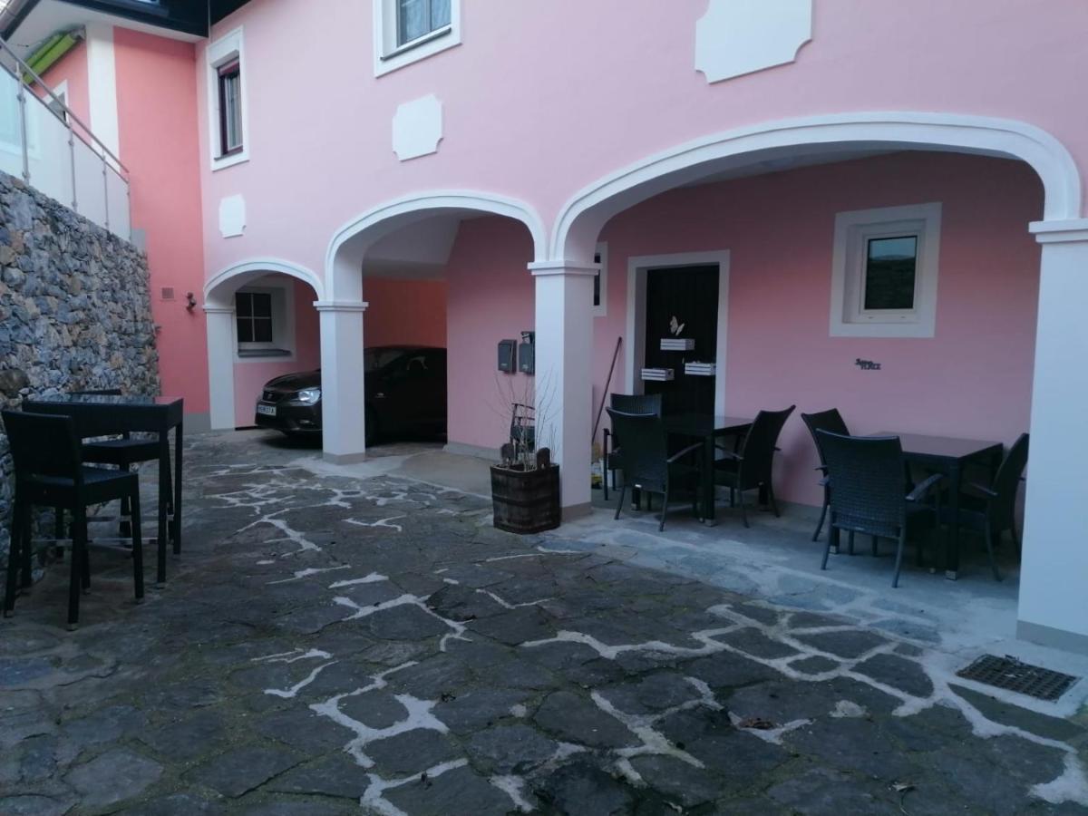 Gaestehaus Ruinenblick Bed and Breakfast Spitz an der Donau Εξωτερικό φωτογραφία